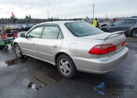 1999 Honda Accord Ex из США, поврежденный, VIN 1HGCG6675XA044906
